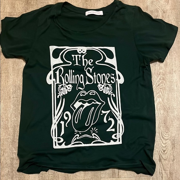 Daydreamer Green Rolling Stones Graphic Tee - Picture 1 of 8